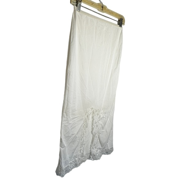 Vintage Opalaire ILGWU Nylon Long Slip with‎ Slit - Picture 3 of 6